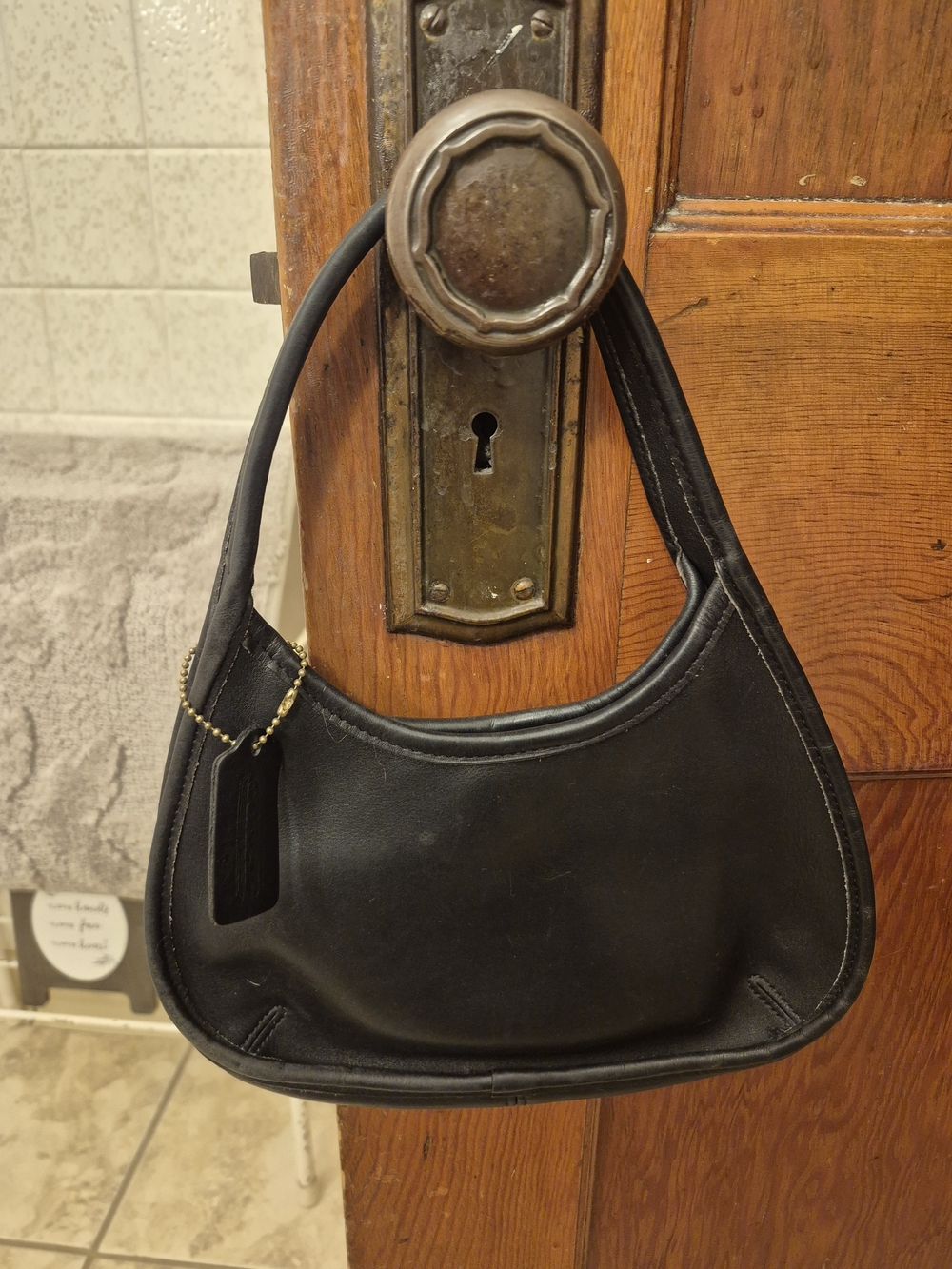 Vintage Rare Coach Ergo 9027 Black Leather Crescent Shoulder Bag